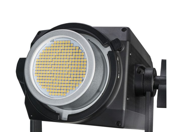 Nanlite FS-200 Studio-Scheinwerfer