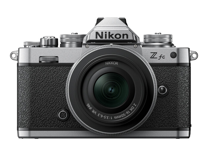 Nikon Z fc Kit Z DX 16-50/3.5-6.3 VR Silver Edition Nikon Z fc Kit Z DX 16-50/3.5-6.3 VR Silver Edition
