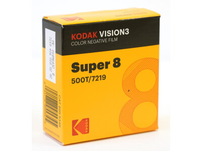 Vision3 500T 7219, 8mm x 15 m Perf.1R Schmalfilm