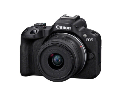 EOS R50 + RF-S 18-45 mm IS STM schwarz EOS R50 + RF-S 18-45 mm IS STM schwarz