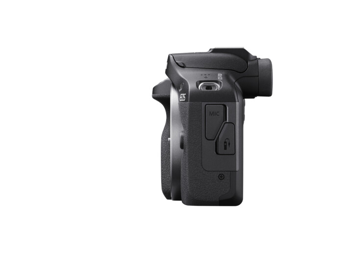 Canon EOS R100 + RF-S 18-45 mm IS STM