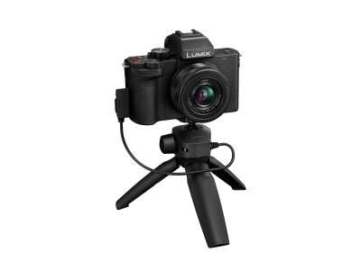 Lumix DC-G100 + 12-32 und Stativ-Griff DMW-SHGR2