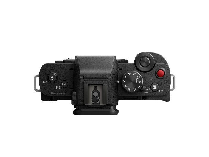 Panasonic Lumix DC-G100 + 12-32