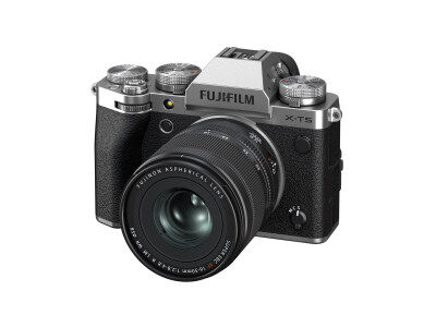 Fujifilm X-T5 silber + XF16-50/2.8-4 R LM WR