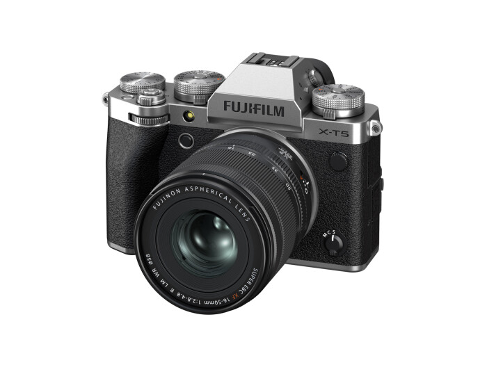Fujifilm X-T5 silber + XF16-50/2.8-4 R LM WR