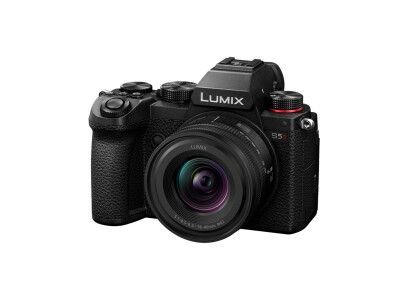 Lumix DC-S5D + 18-40/4,5-6,3