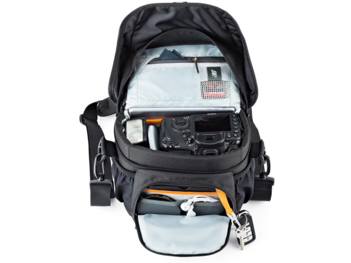 Lowepro NOVA 160 AW II SCHWARZ