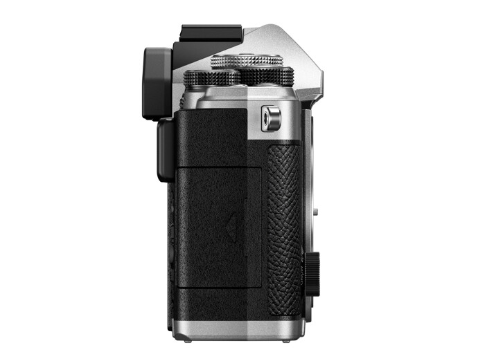 OM System OM-3 Body silber