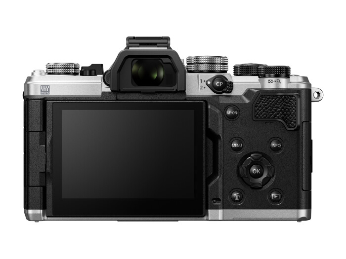 OM System OM-3 Body silber