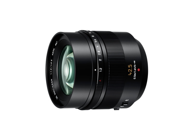 Panasonic AF 42,5 / 1,2 Leica Nocticron Panasonic AF 42,5 / 1,2 Leica Nocticron