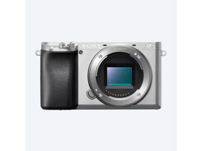 Sony Alpha 6100 A + 16-50 silber