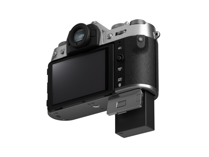 Fujifilm X-T50 silver + XC15-45/3.5-5.6 OIS PZ