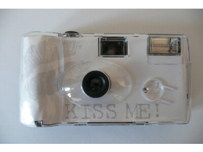  Einwegkamera KISS ME weiß, mit Blitz, 27