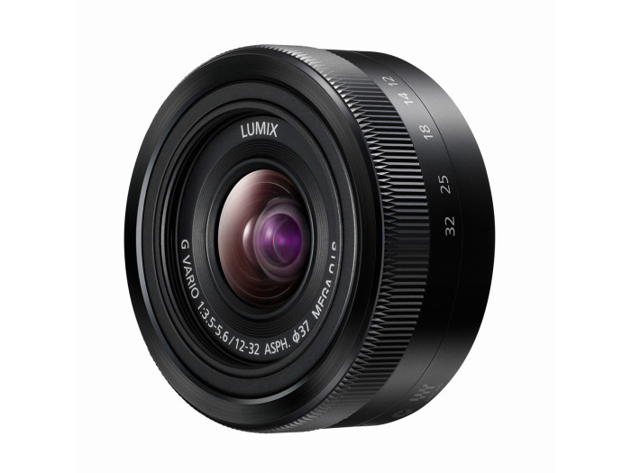 Panasonic AF 12-32 / 3,5-5,6 Vario OIS Schwarz