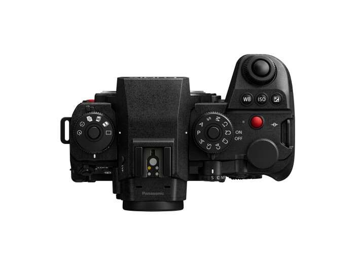 Panasonic Lumix DC-S1R II mit SanDisk CF Express 256GB