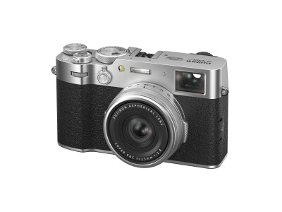 Fujifilm X100VI silber