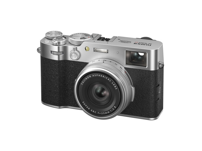 Fujifilm X100VI silber