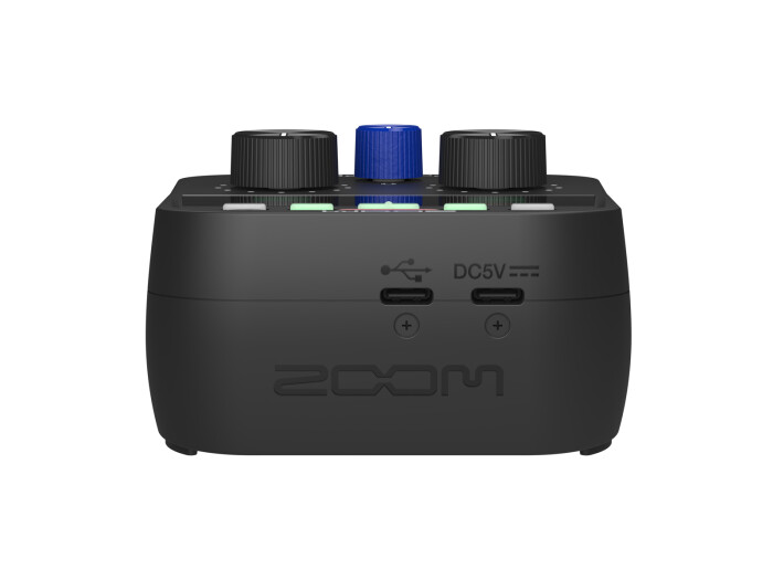 Zoom PodTrak P2 Podcaster Recorder