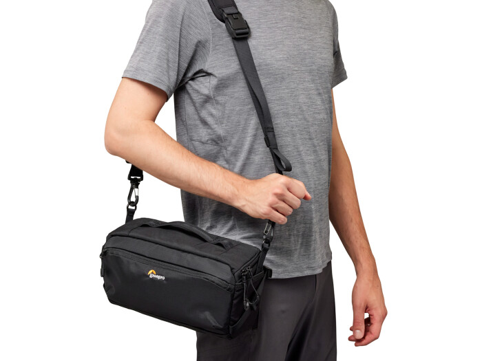 Lowepro ProTactic Lite SLX 120 AW III Slingtasche, schwarz
