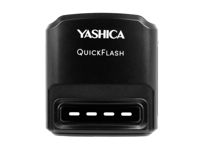 Yashica City 300 Black inkl. QuickFlash Mini Camera Flash