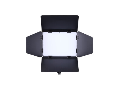 Pano 120c Barn Doors 