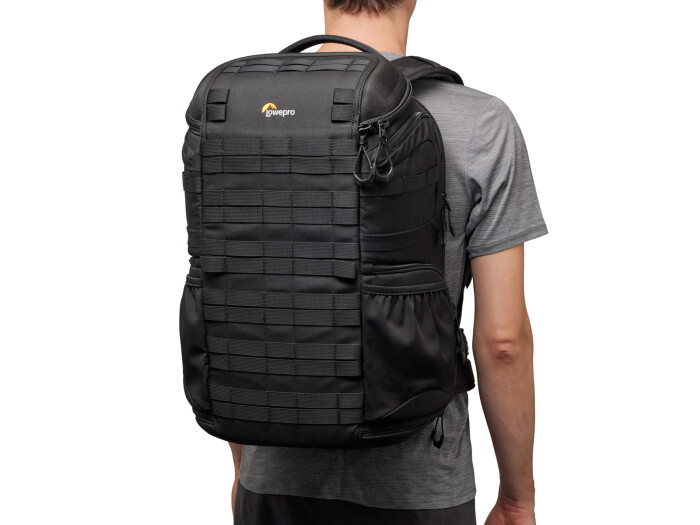 Lowepro ProTactic BP 450 AW III schwarz Fotorucksack