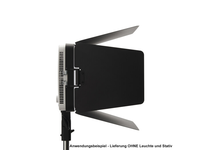 Amaran Pano 60c Barn Doors 