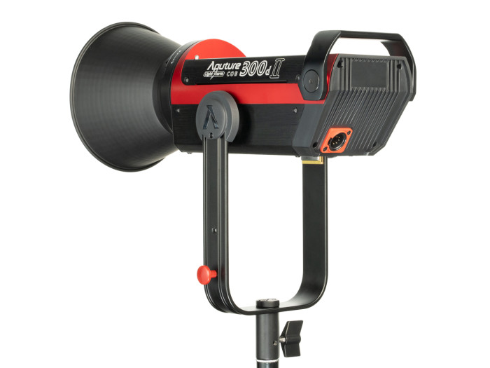 Aputure Light Storm C300d MKII Kit mit Tasche (V-Mount)