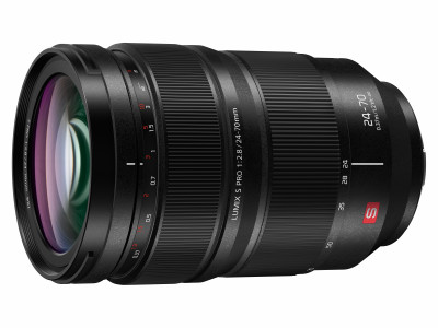 S-R 24-70/2,8 Pro S-R 24-70/2,8 Pro