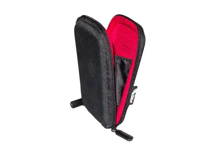 Peter Hadley New Style1 black Hardcase